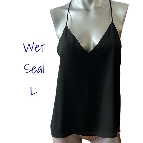 Wet Seal Tops - 🌟3/$21🌟 NWT WET SEAL BLACK STRAPPY TANK. LARGE.